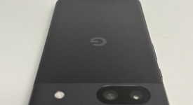 Good
													Google Pixel 8a - Verizon, Obsidian, 128 GB, 8 GB, G8HHN, mmWave 5G, photo 4 of 8