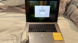 Fair
													MacBook Pro 2018 (With Touch Bar) - 15" - I7, Gray, 256 GB, 16 GB, photo 2 of 8
