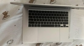 Good
													MacBook Air 2024 (M3) - 15" - Apple M3, Silver, 1 TB, 24 GB, 10-core GPU, photo 3 of 11