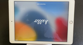 Good
													Apple iPad Air 2 - Wi-Fi, Gold, 64 GB, photo 1 of 6