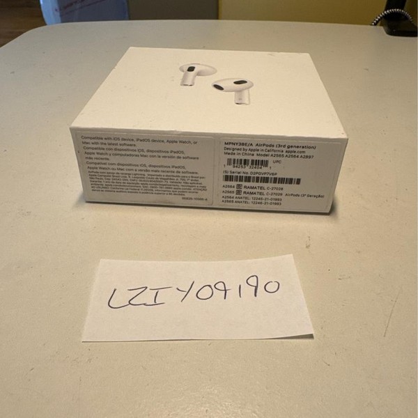 Apple AirPods 3rd Gen - Lightning Case