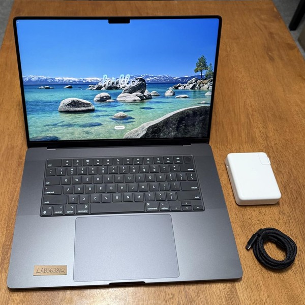 MacBook Pro 2024 - 16 inch - 1 TB, Space Black, 36 GB, Apple M4 Max 14-core