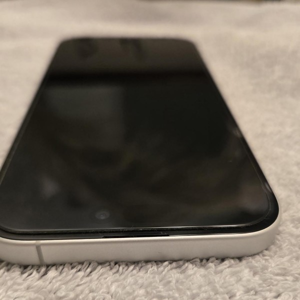 Apple iPhone 16 - Unlocked, 128 GB, White, A3081