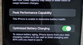 Good
													Apple iPhone Xs Max - AT&T, Gold, 64 GB, A1921, photo 3 of 11
