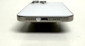 Fair
													Apple iPhone 16 Pro Max - Unlocked, White, 256 GB, A3084, photo 5 of 10