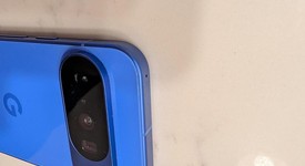 Mint
													Google Pixel 10 - Unlocked, Indigo, 256 GB, GLBW0, photo 5 of 8