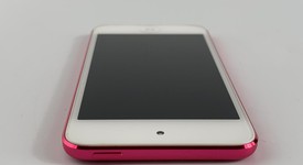 Good
													Apple iPod Touch 6th Gen - Wi-Fi, Pink, 64 GB, photo 4 of 6