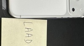 Mint
													Apple iPhone 17 Pro - Unlocked, Silver, 256 GB, A3256, photo 4 of 5