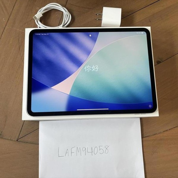 Apple iPad Pro 11 inch (M5) 2025 - Wi-Fi, 256 GB, Silver, Apple M5 9-Core, A3357, Standard Glass