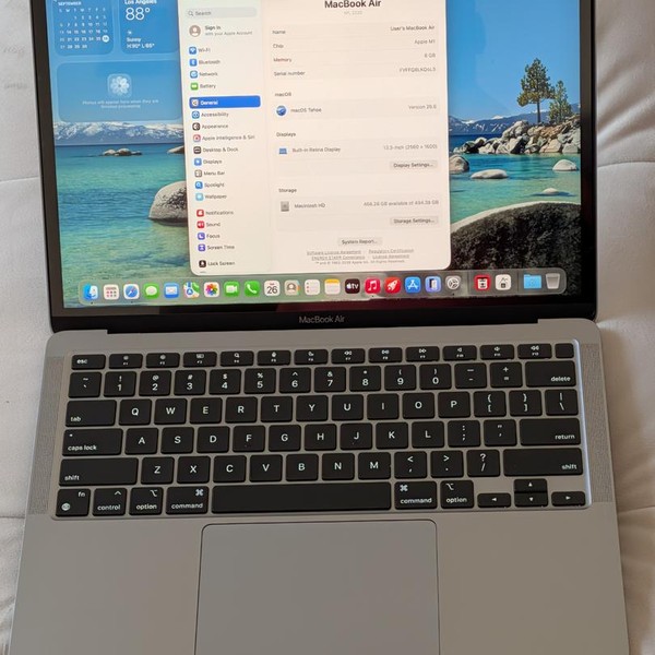 MacBook Air 2020 - 13 inch - 512 GB, Gray, 8 GB, Apple M1