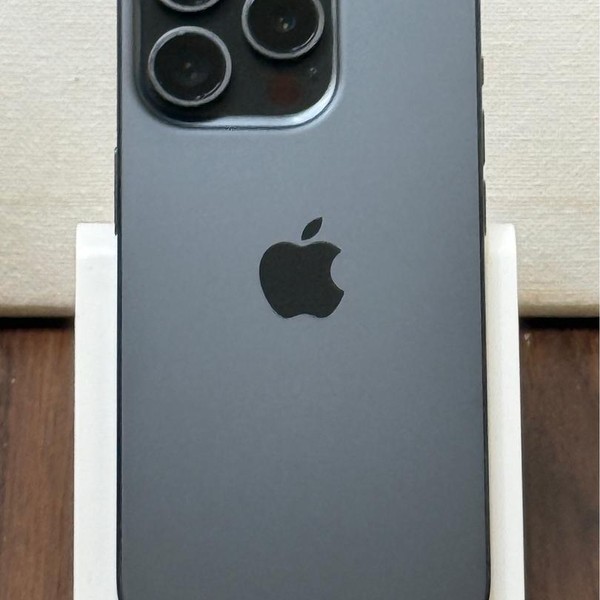 Apple iPhone 15 Pro - Unlocked, 256 GB, Black, A2848
