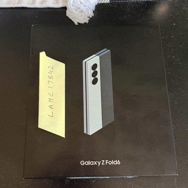 Samsung Galaxy Z Fold6 - Unlocked, 256 GB, Black, 12 GB, SM-F956U1