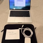 Mint MacBook Pro 2026 - 14 inch (M5) - 1 TB, Silver, 24 GB, Apple M5, Standard Display