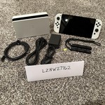 Mint Nintendo Switch - OLED - White, 64 GB