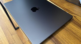 Mint
													MacBook Pro Late 2023 (M3) - 14" - Apple M3 Max 14-core, Black, 1 TB, 36 GB, 30-core GPU, photo 4 of 18