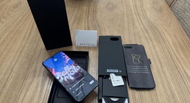 Mint
													Motorola Razr Ultra (2025) - Unlocked, PANTONE Scarab, 512 GB, 16 GB, photo 1 of 27