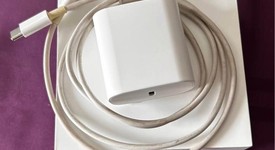 Used
													Apple AirPods Pro 1st Gen - Wireless Case, photo 6 of 6