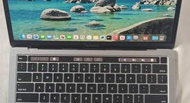 Fair
													MacBook Pro 2020 - 13" - Apple M1, Gray, 512 GB, 8 GB, photo 1 of 10