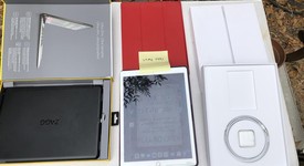 Good
													Apple iPad Pro 12.9" 1st Gen 2015 - Unlocked, Silver, 128 GB, A1652, 1st Gen 2015, photo 1 of 12