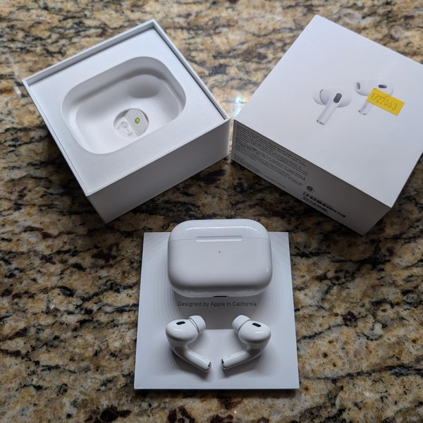 Apple AirPods Pro 2 - USB-C