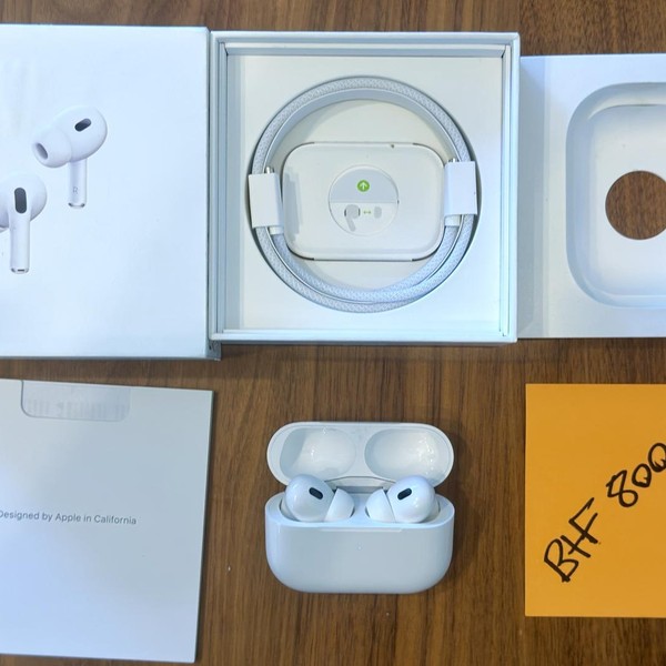Apple AirPods Pro 2 - USB-C