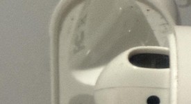 Used
													Apple AirPods 2nd Gen - Lightning Case, photo 5 of 12