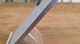 Mint
													Samsung Galaxy S25 - Unlocked, Icy Blue, 128 GB, 12 GB, SM-S931U1, photo 4 of 6