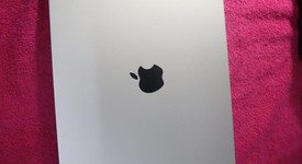 Good
													MacBook Pro Late 2023 (M3) - 16" - Apple M3 Pro 12-core, Silver, 512 GB, 18 GB, 18-core GPU, photo 3 of 9