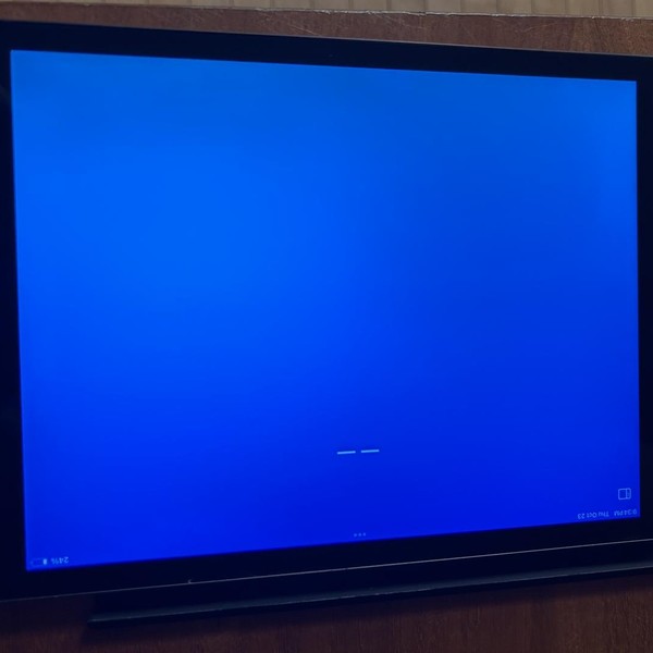 Apple iPad 8th Gen - Wi-Fi, 128 GB, Gray, A2270