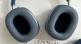 Used
													Apple AirPods Max - Sky Blue, photo 3 of 13