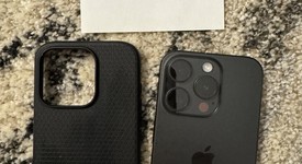 Mint
													Apple iPhone 15 Pro - Unlocked, Black, 256 GB, A2848, photo 2 of 11