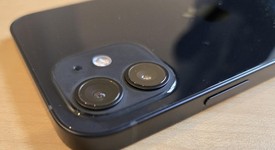 Mint
													Apple iPhone 12 - Unlocked, Black, 64 GB, A2172, photo 4 of 8