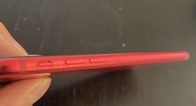 Fair
													Apple iPhone SE 2nd Gen 2020 - Unlocked, Red, 64 GB, A2275, photo 2 of 8