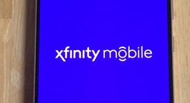 Mint
													Samsung Galaxy S22 - Xfinity, Rose Gold, 128 GB, 8 GB, SM-S901U, photo 3 of 7