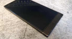 Good
													Razer Phone 2 - Unlocked, Black, photo 5 of 7