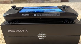 Mint
													Asus ROG Ally X - Z1 Extreme, Black, 2 TB, 24 GB, photo 4 of 9
