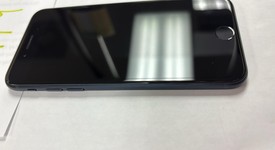 Mint
													Apple iPhone SE 3rd Gen 2022 - Unlocked, Midnight, 64 GB, A2595, photo 3 of 7