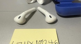Used
													Apple AirPods 2nd Gen - Lightning Case, photo 2 of 12