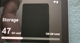 Good
													Google Pixel Tablet 11" - Wi-Fi, Hazel, 128 GB, 8 GB, NO Dock, photo 3 of 13
