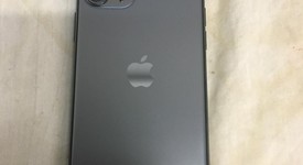 Mint
													Apple iPhone 11 Pro Max - AT&T, Gray, 64 GB, A2161, photo 1 of 7