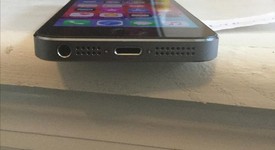 Mint
													Apple iPhone 5S - Sprint, Gray, 16 GB, A1453, photo 2 of 5