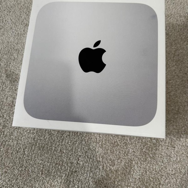 Mac mini 2023 - 256 GB, 8 GB, Apple M2, 1 Gigabit Ethernet