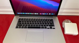 Good
													MacBook Pro 2015 (Retina) - 15" - Silver, 512 GB, 16 GB, photo 4 of 8