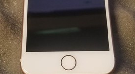 Mint
													Apple iPhone 8 - AT&T, Gold, 64 GB, A1905, GSM, photo 5 of 7