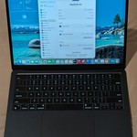 Good MacBook Air 2024 (M3) - 13 inch - 512 GB, Midnight, 24 GB, Apple M3, 10-core GPU
