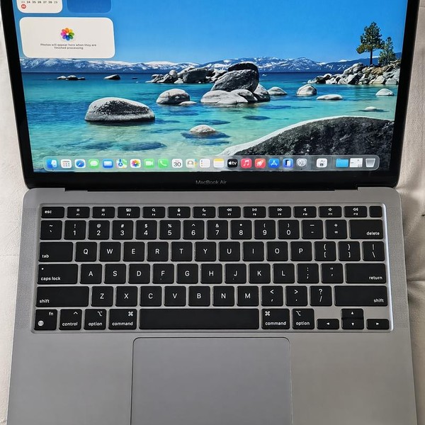 MacBook Air 2020 - 13 inch - 256 GB, Gray, 8 GB, Apple M1