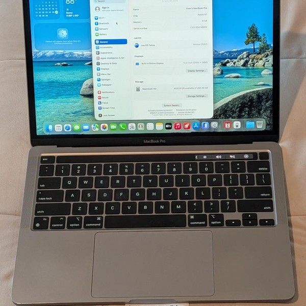 MacBook Pro 2020 - 13 inch - 512 GB, Gray, 8 GB, Apple M1