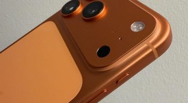 Mint
													Apple iPhone 17 Pro Max - Unlocked, Cosmic Orange, 2 TB, A3257, photo 3 of 9