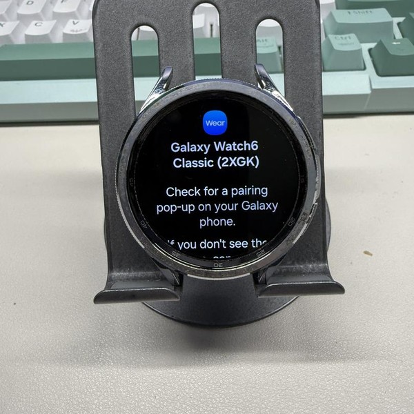 Samsung Galaxy Watch6 Classic - Unlocked, Silver, 47mm