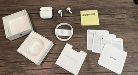 Used
													Apple AirPods 3rd Gen - MagSafe Case, photo 2 of 3